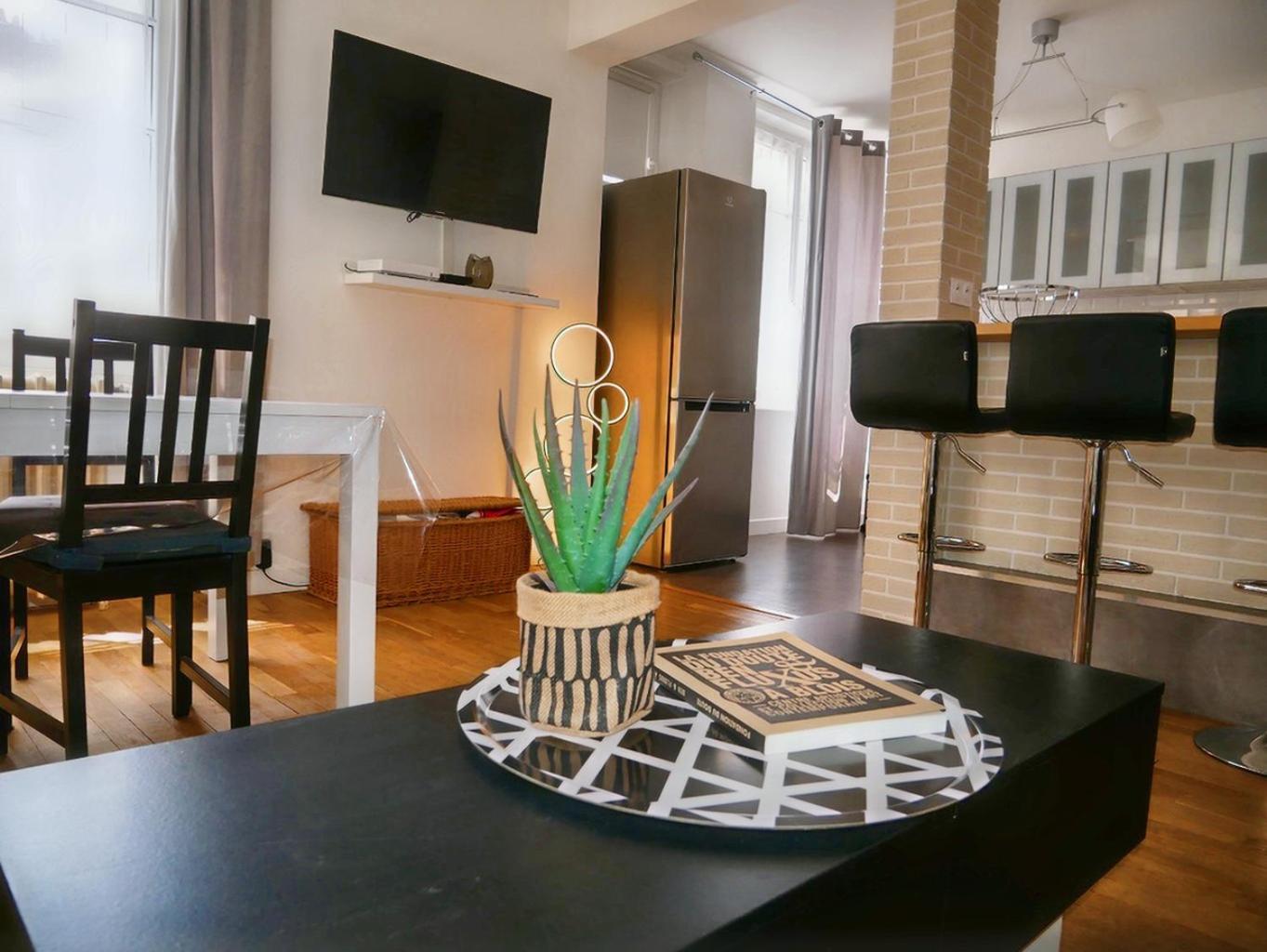Moderne 60M2 Vue Sur La Loire Hypercentre Apartment Blois Bagian luar foto